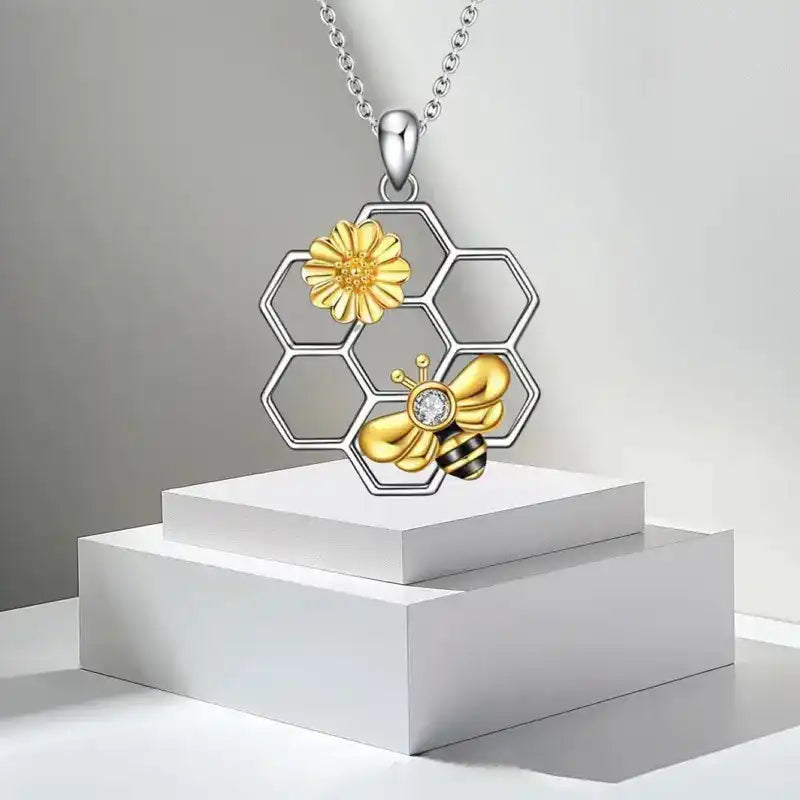 bee-sunflower-honeycomb-pendant-minimalist-white-k-plated-alloy-necklace