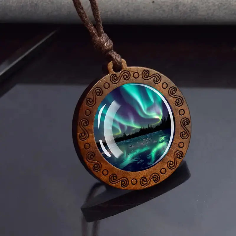 northern-lights-glass-wood-pendant-necklace-for-men-women
