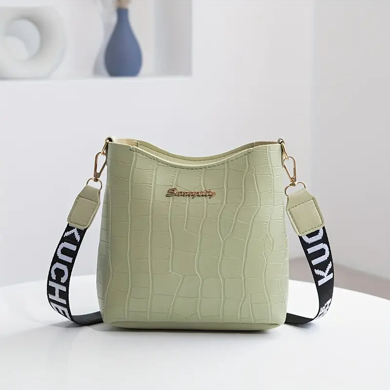 Crocodile Pattern Crossbody Bag – Stylish & Chic