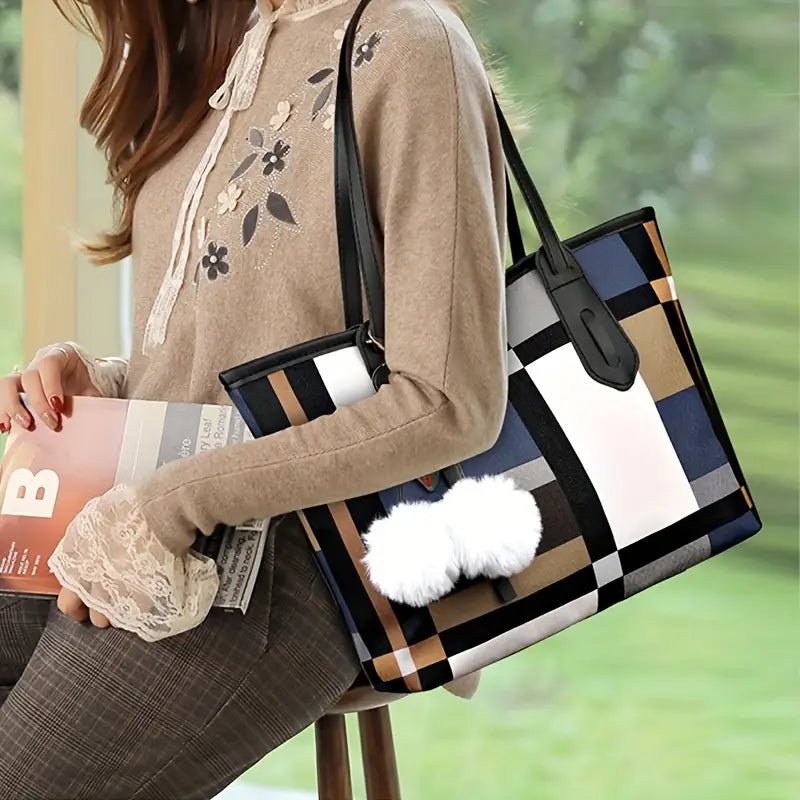 Chic Everyday Lightweight Plaid Shoulder Bag