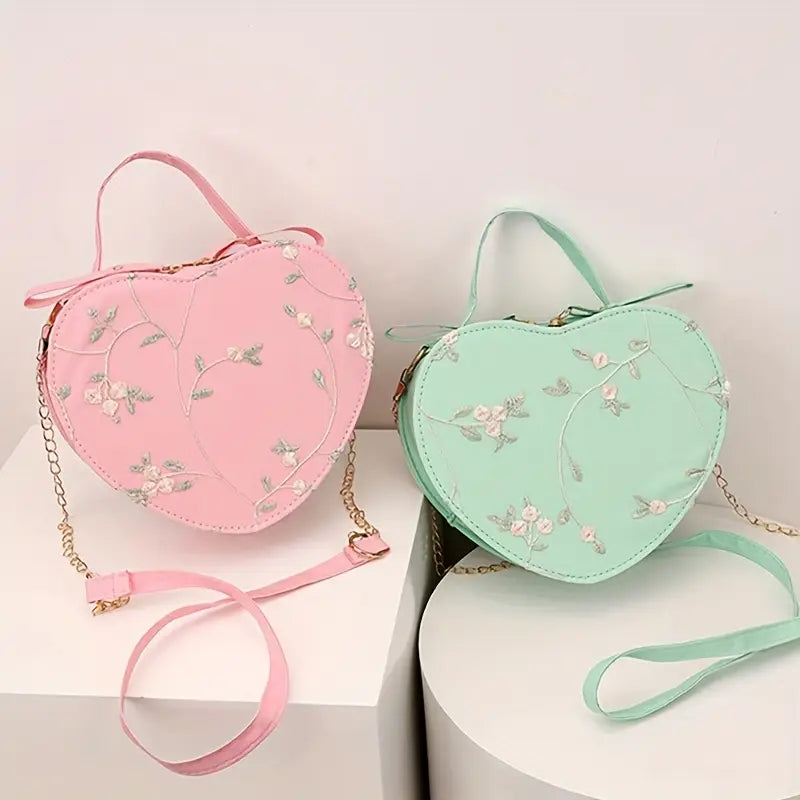 Chic Heart-Shaped Floral Crossbody Bag – Cute & Trendy Purse
