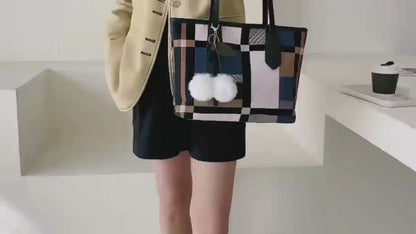 Chic Everyday Lightweight Plaid Shoulder Bag